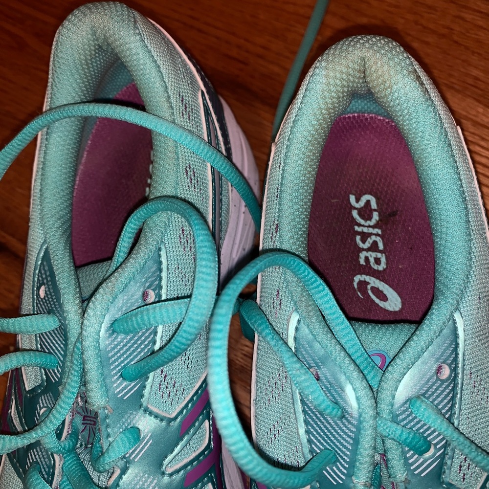 ASICS sneakers - Picture 3 of 6